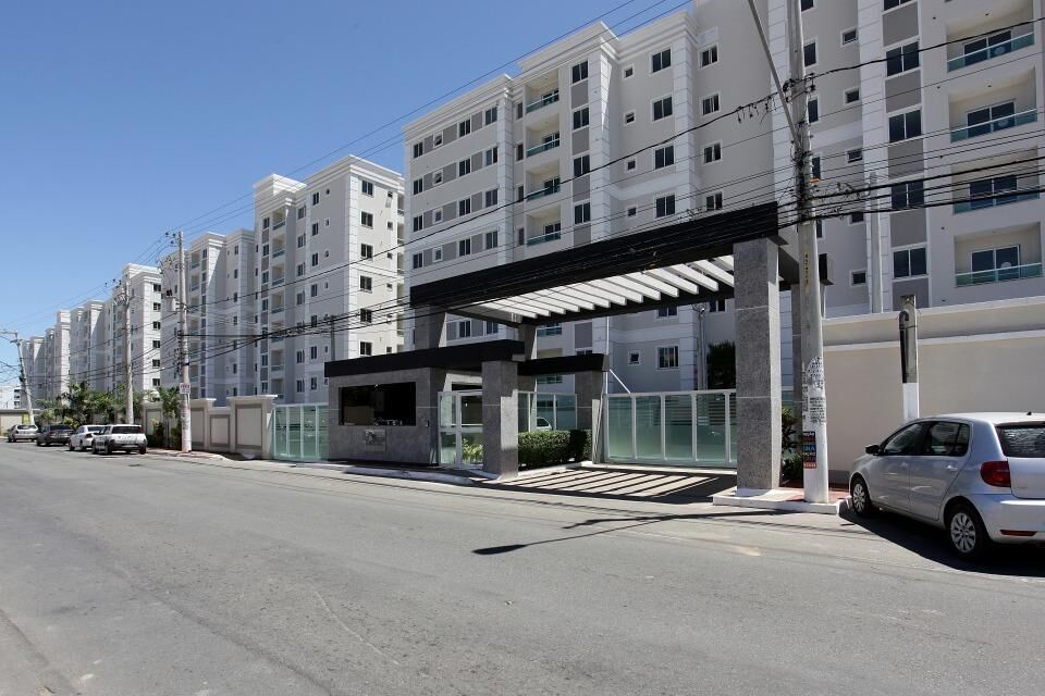 Alugo apartamento 2/4  MOBILIADO em Buraquinho!! - Imóveis Maria Lopes