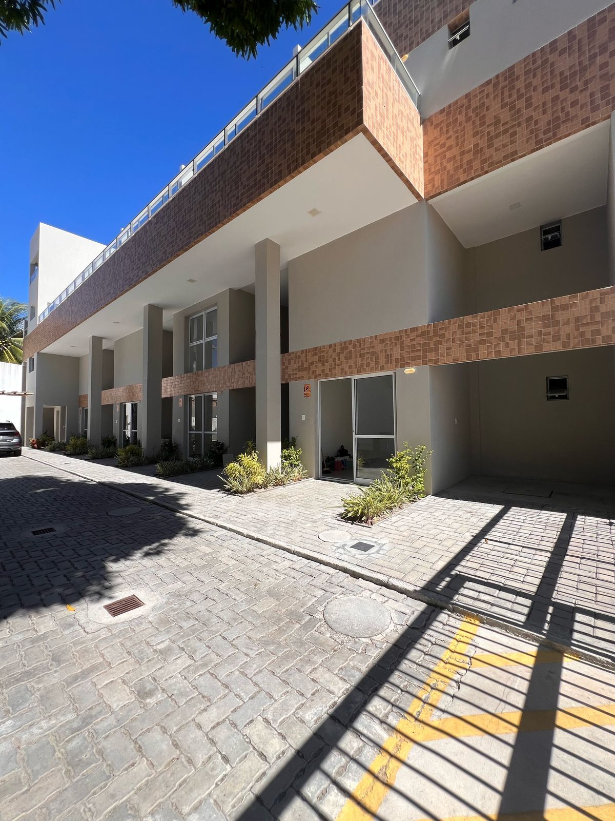 Venda apartamentos 2/4 em Vilas do Atlântico!! - Imóveis Maria Lopes